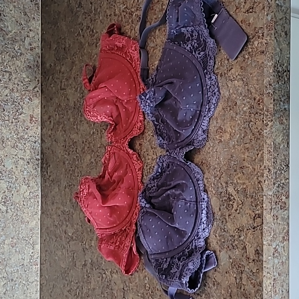 2 Victoria's Secret Dream Angels Bras Dize 32DDD